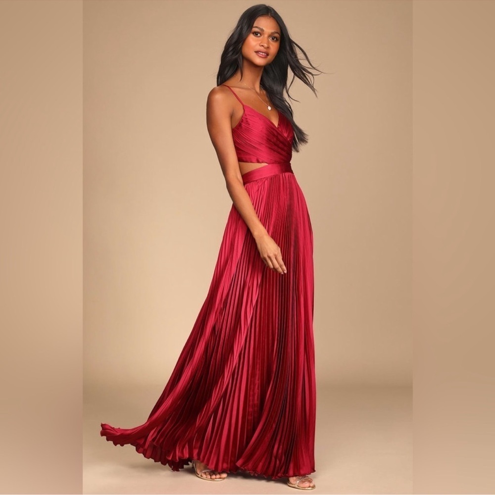 Lulu's Got the Glam Wine Red Pleated Cutout Maxi Dress
